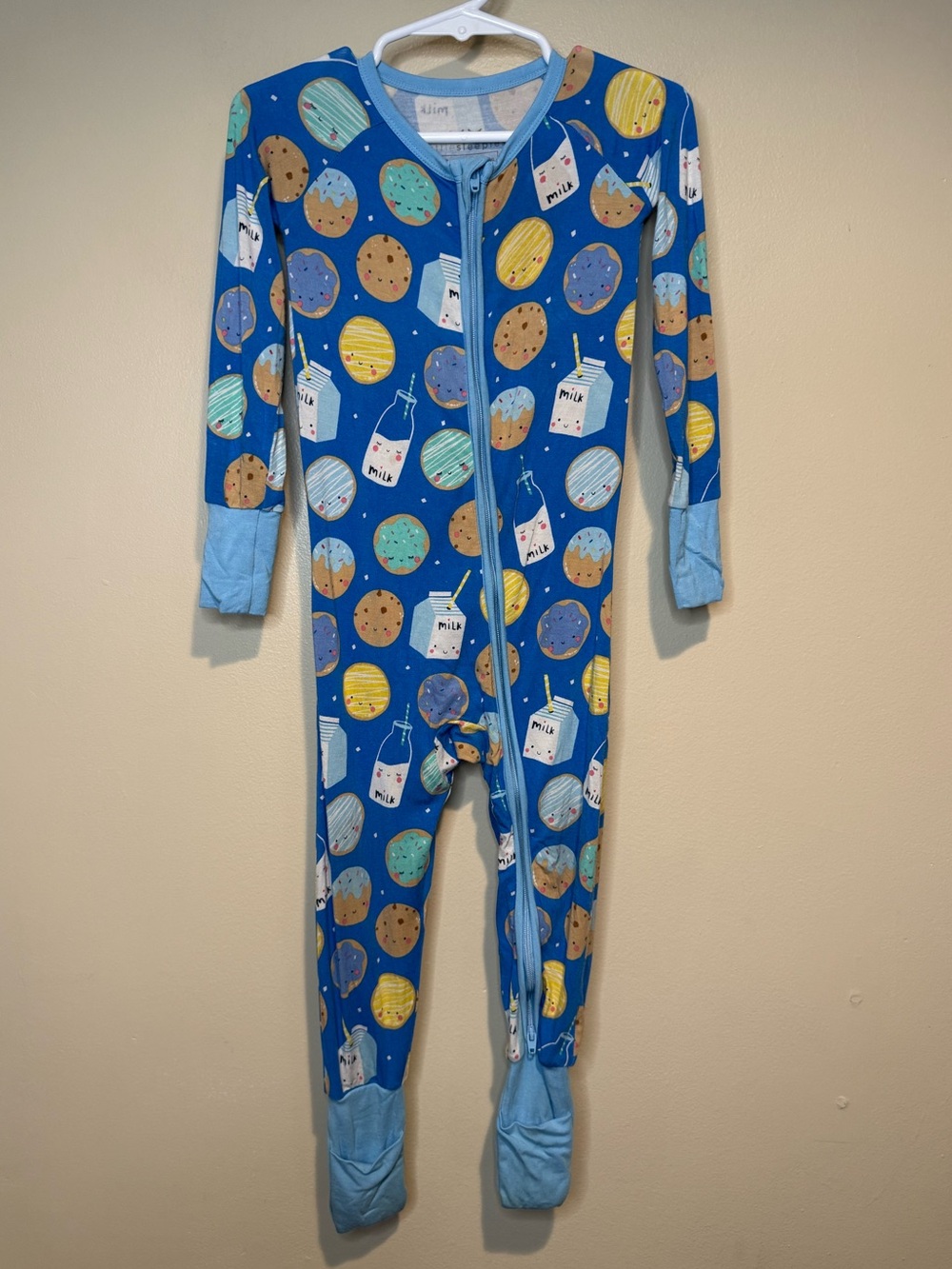 Little Sleepies blue Cookies & Milk Zippy size 18-24 months